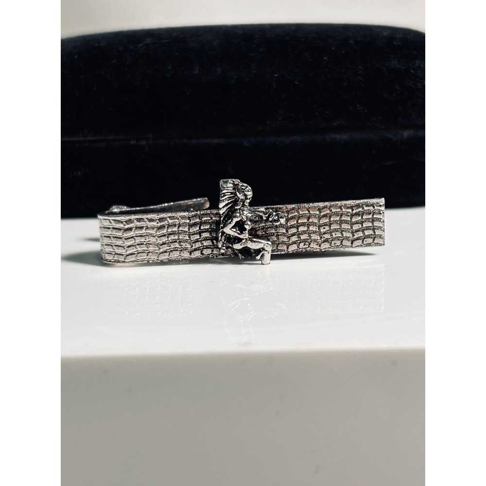 Vintage Swank Silver Tone Native American‎ Chief Tie Clip Textured Brick Pattern